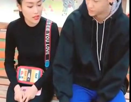 小姐姐唱半斤八两的歌,小姐姐演绎青春旋律